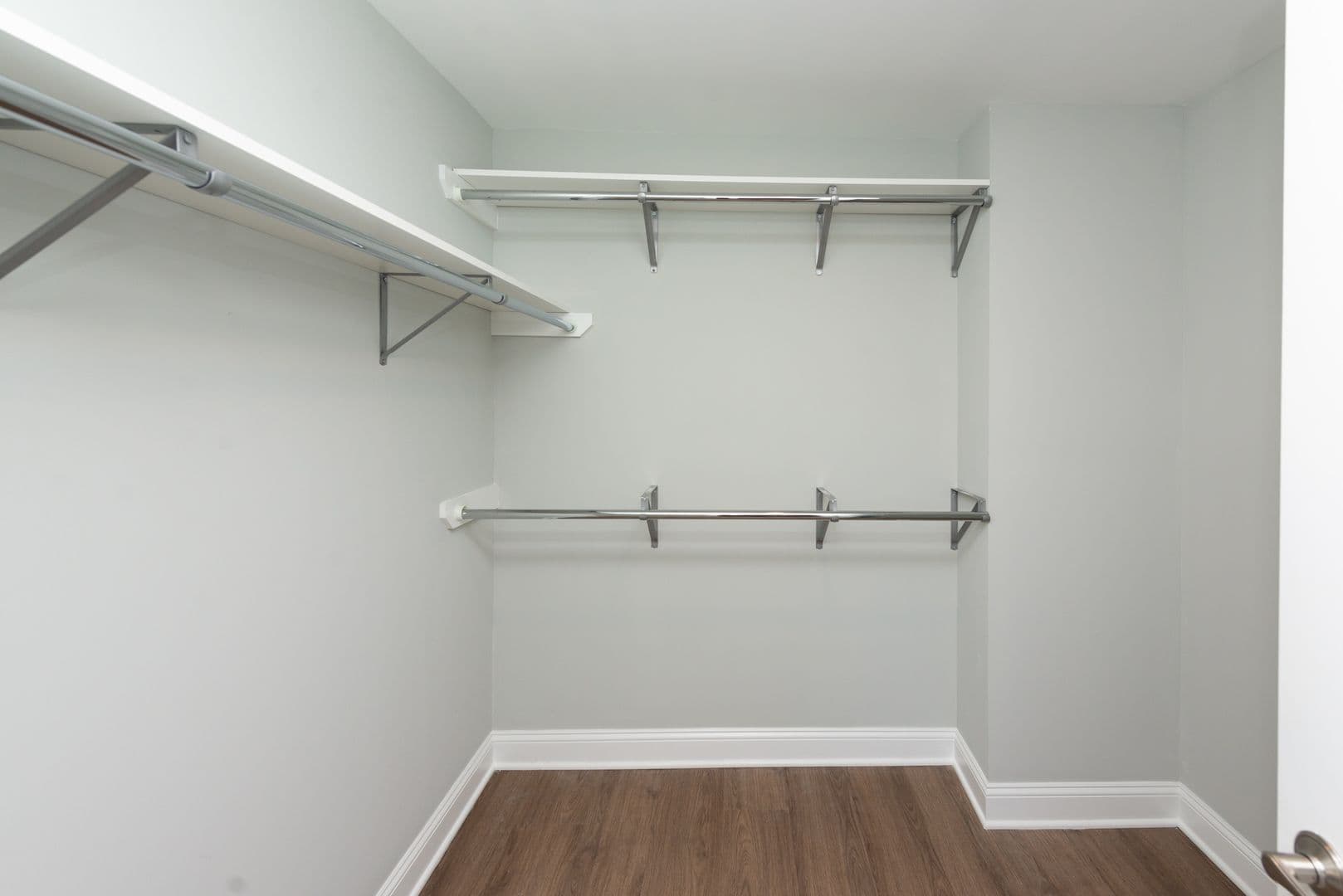 Hamden Apartment: 925 Mix Ave