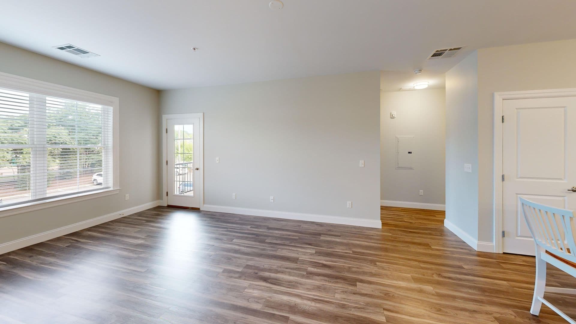 Hamden Apartment: 380 Mather St.