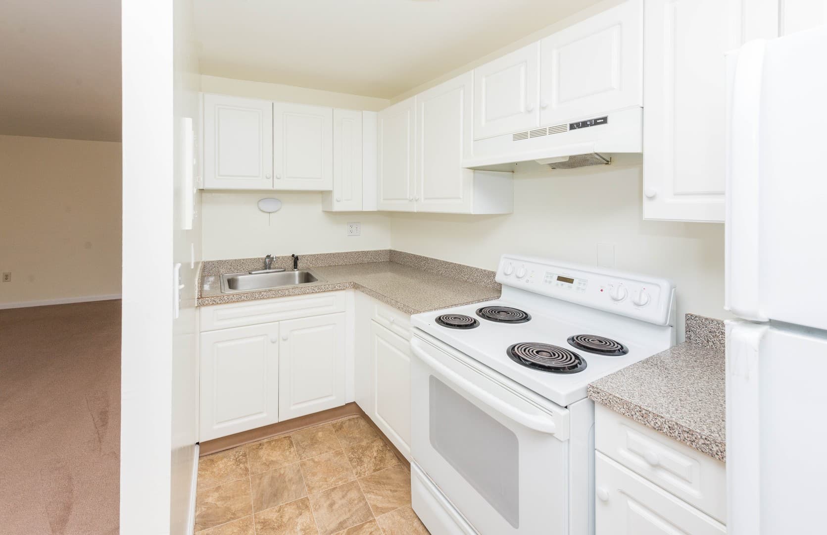New Haven Apartment: 750 Whitney Avenue