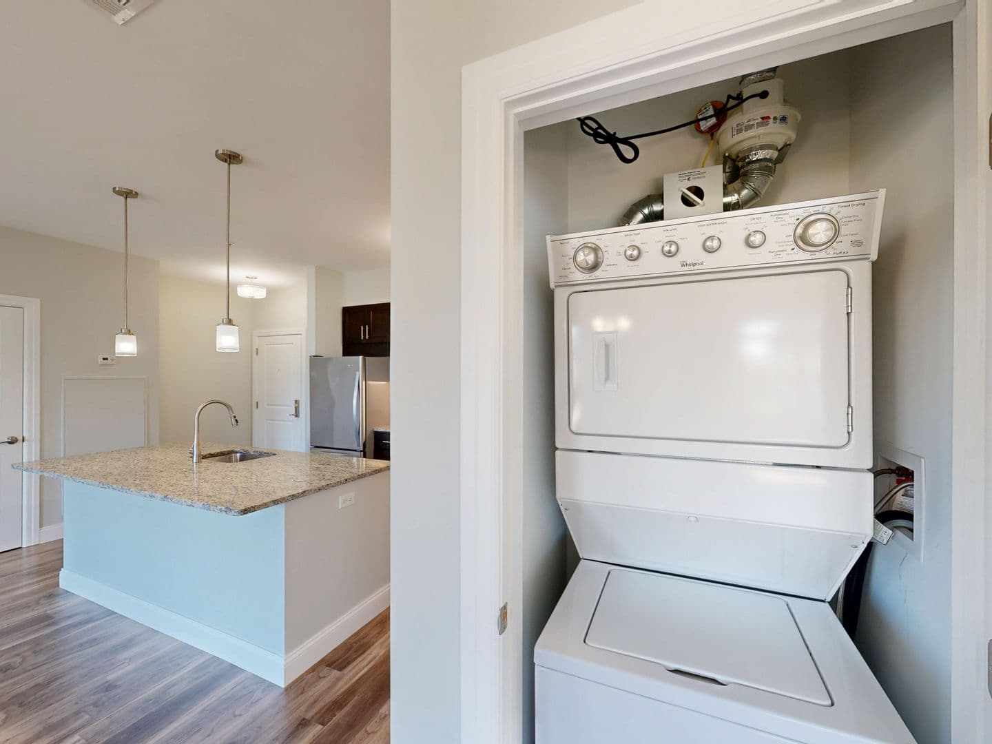 Hamden Apartment: 380 Mather St.
