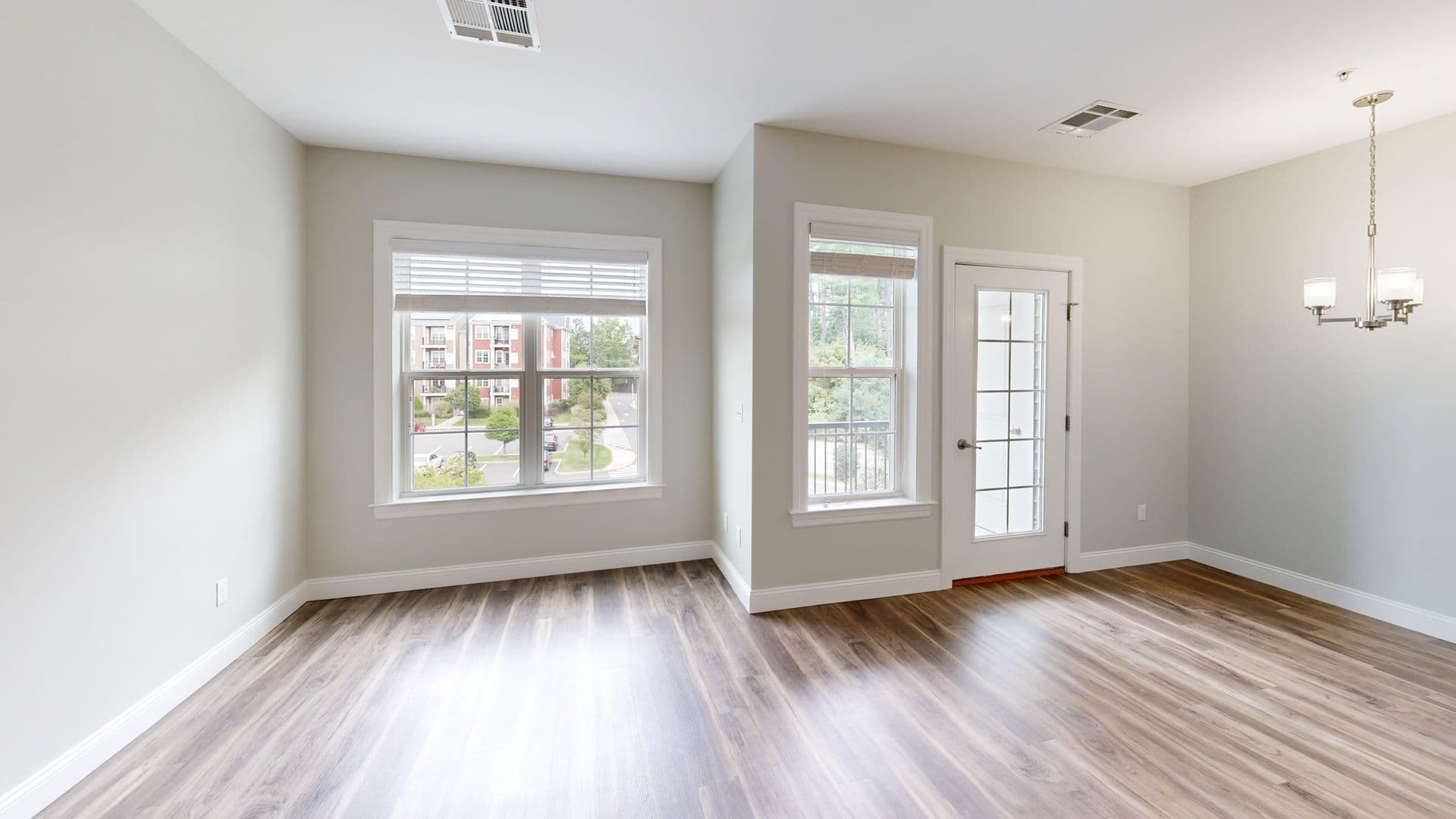 Hamden Apartment: 380 Mather St.