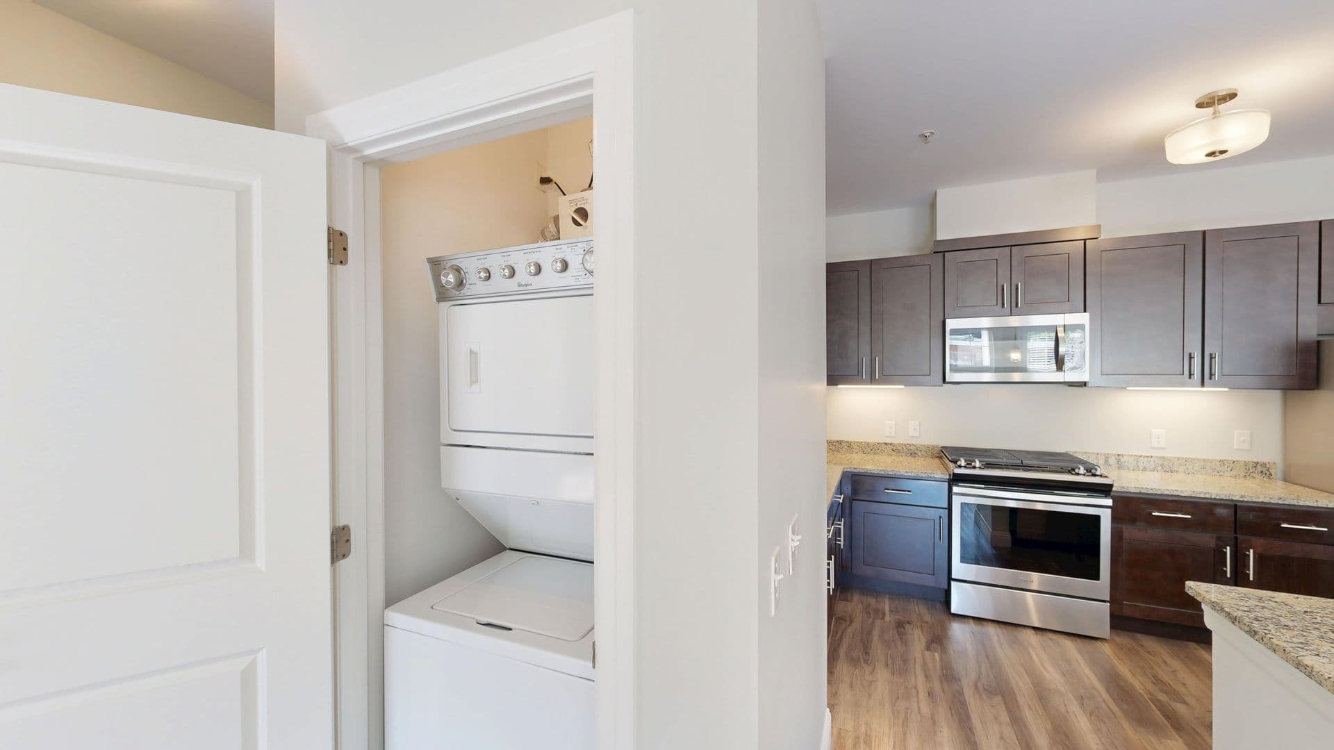 Hamden Apartment: 380 Mather St.