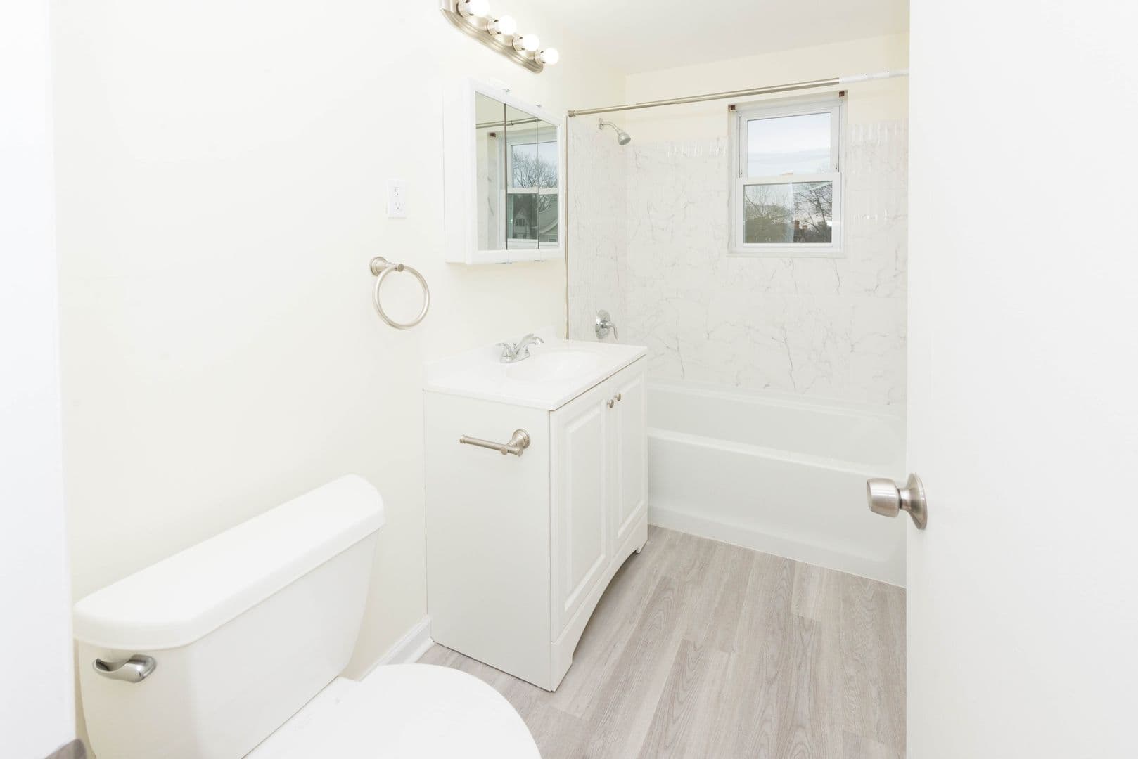 New Haven Apartment: 750 Whitney Avenue