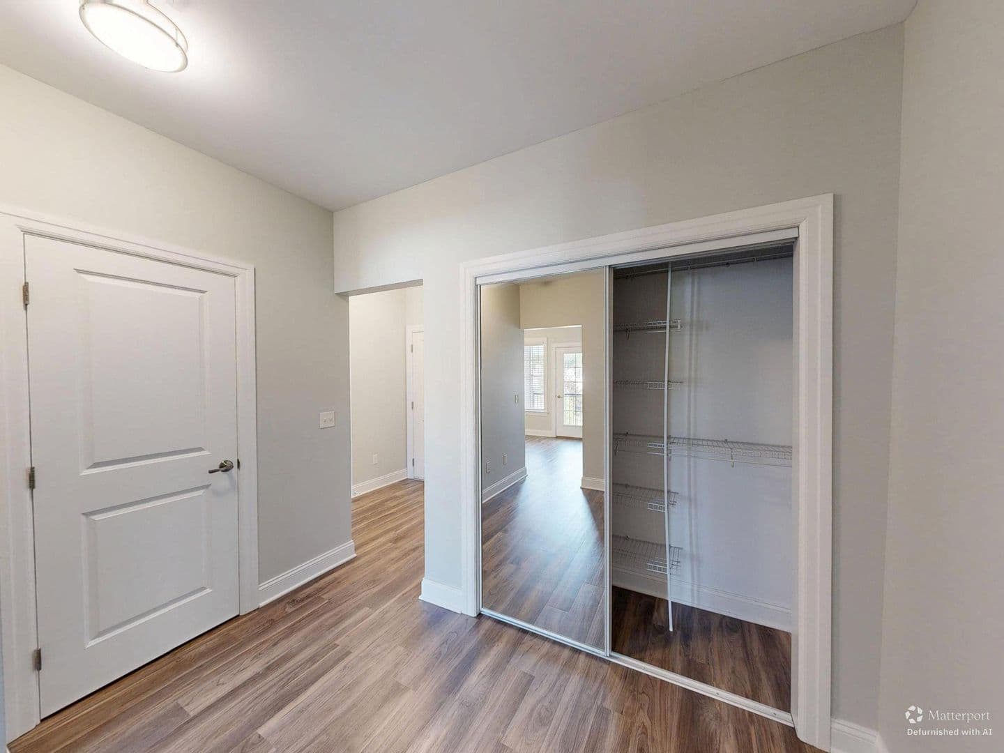 Hamden Apartment: 380 Mather St.