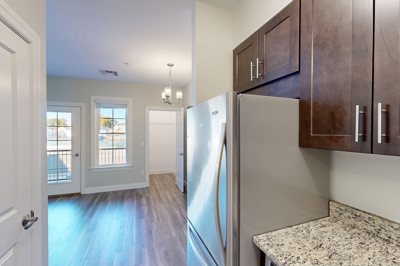 Hamden Apartment: 380 Mather St.