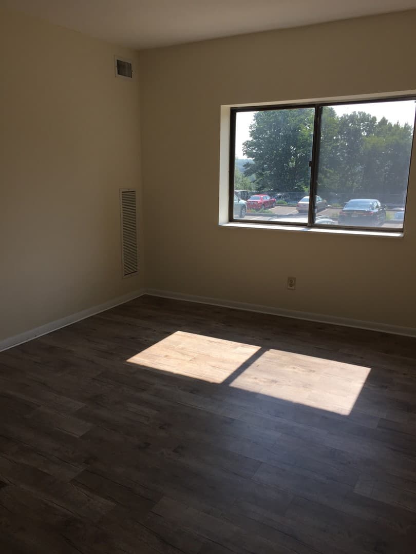 Hamden Apartment: 835-865 Mix Avenue
