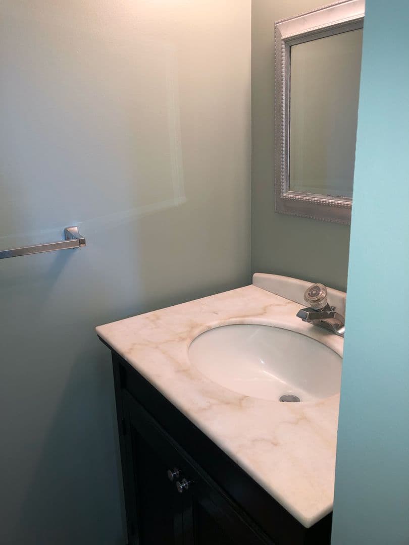 Savannah House: 118 Holland Park Circle