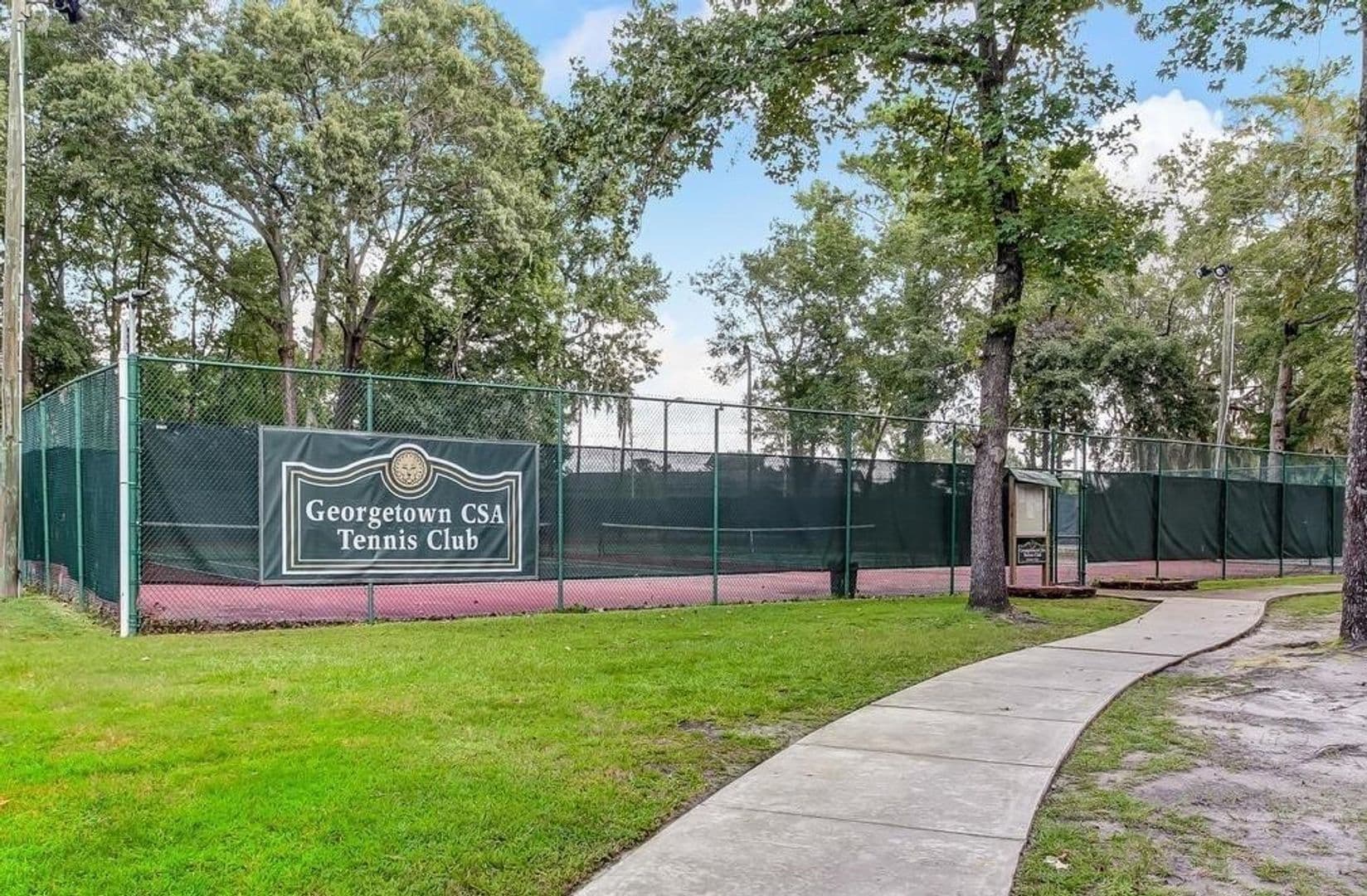 Savannah House: 1211 King George Blvd Unit 14