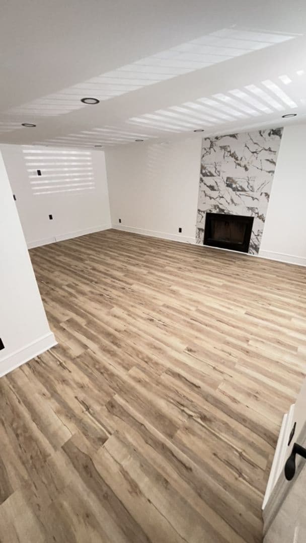 Savannah Townhome: 6501 Habersham Street