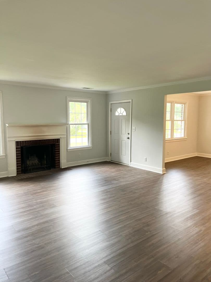 Pooler House: 116 Symons Street