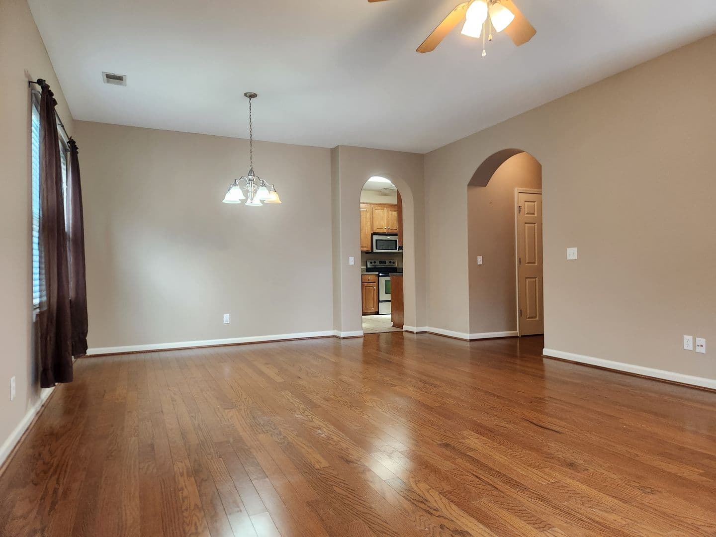 Savannah House: 1 Myrrh Circle