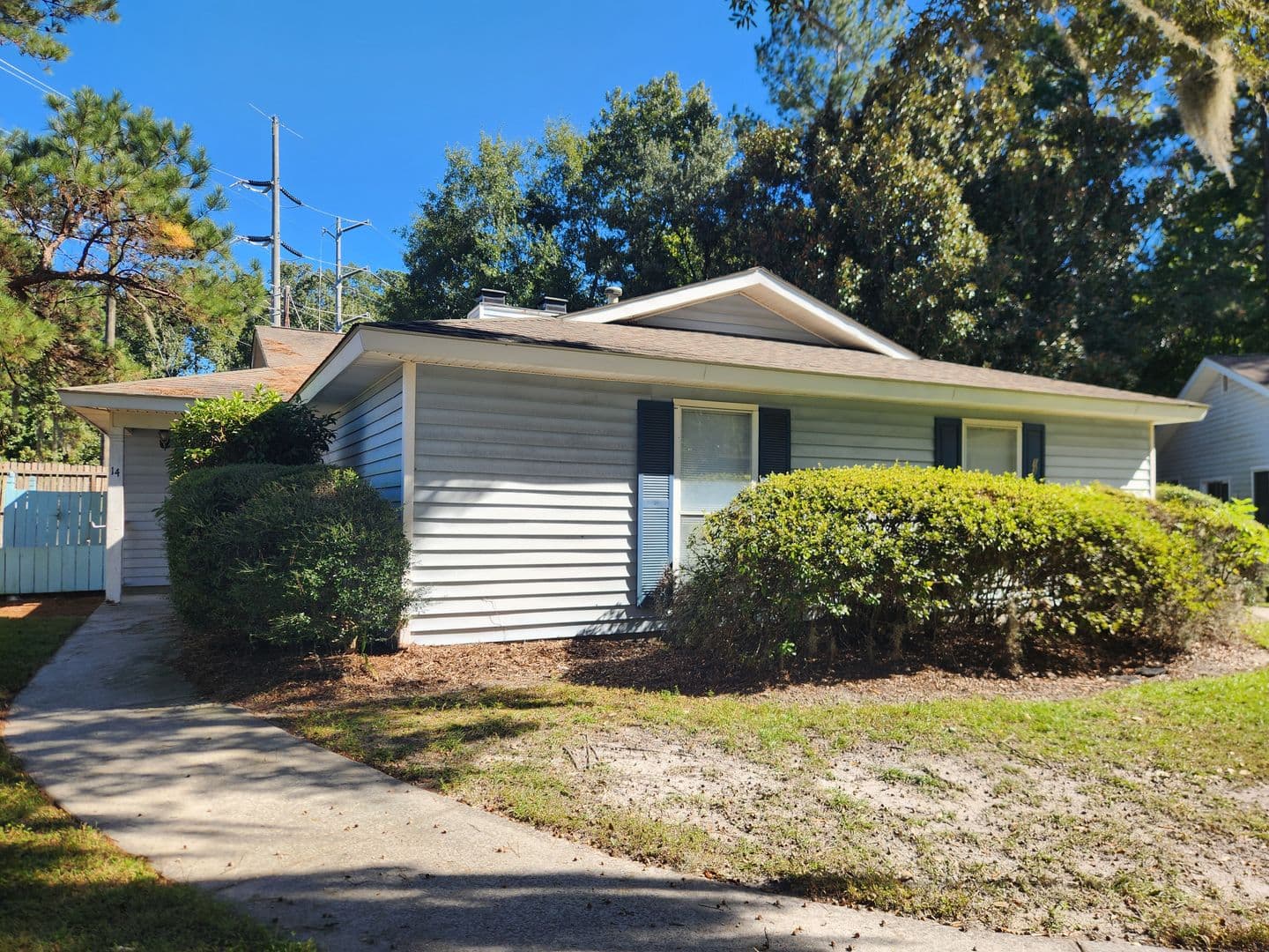 Savannah House: 1211 King George Blvd Unit 14