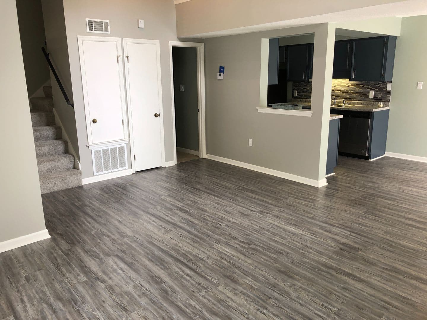Savannah House: 118 Holland Park Circle