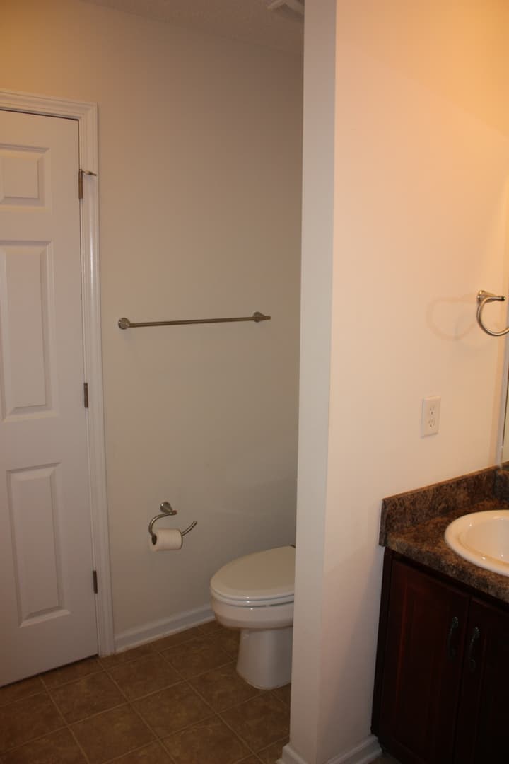 Savannah House: 8 Reese Way