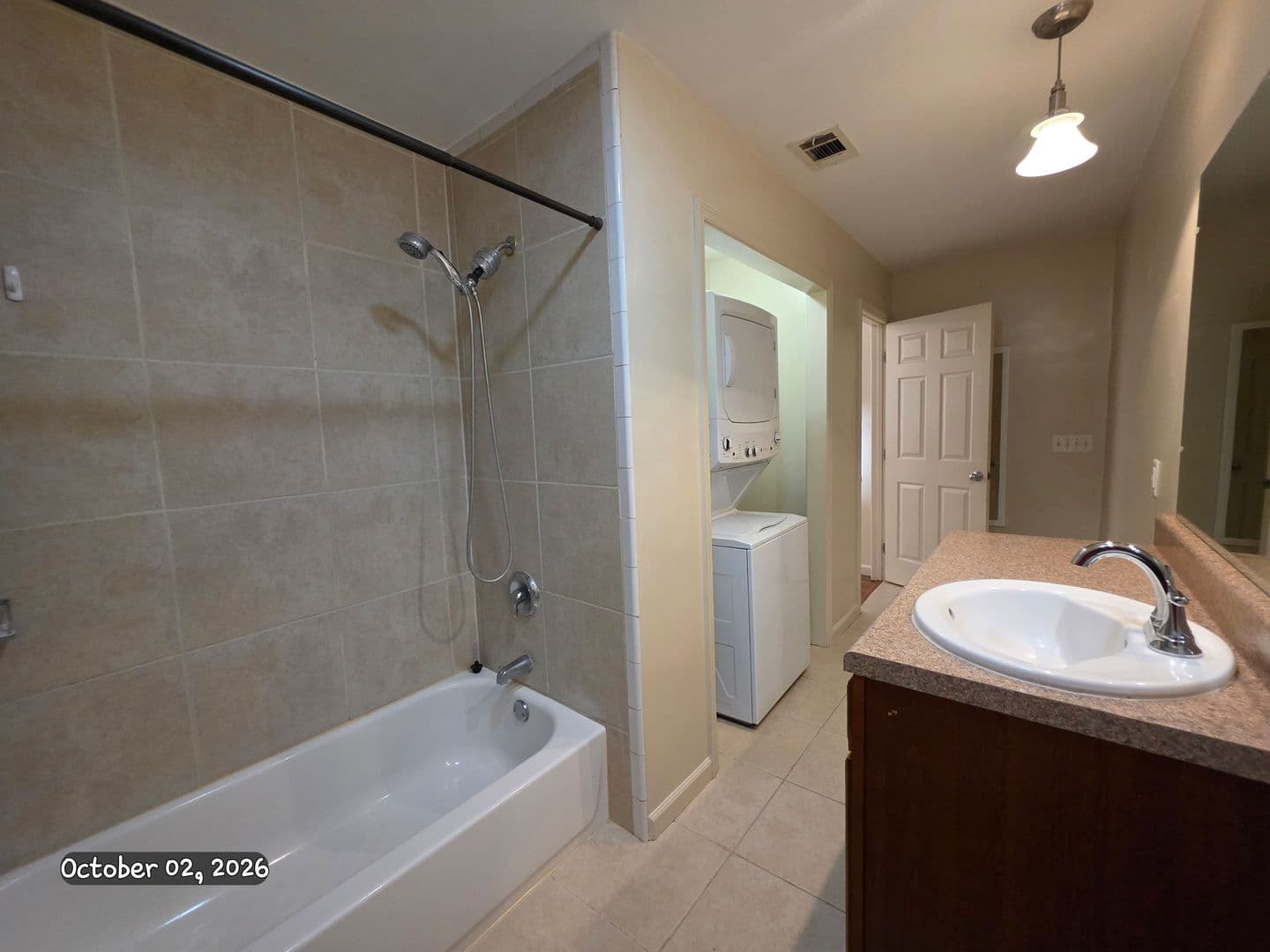 Savannah Apartment: 1102 E. 33rd St