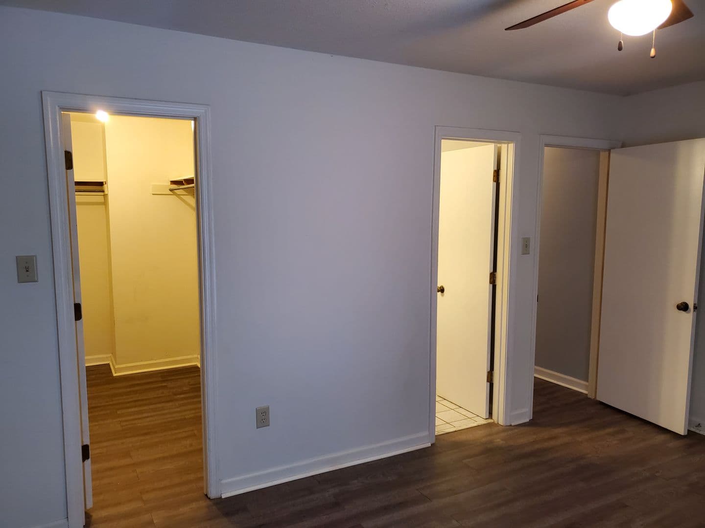Savannah House: 1401 King George Blvd Unit 9