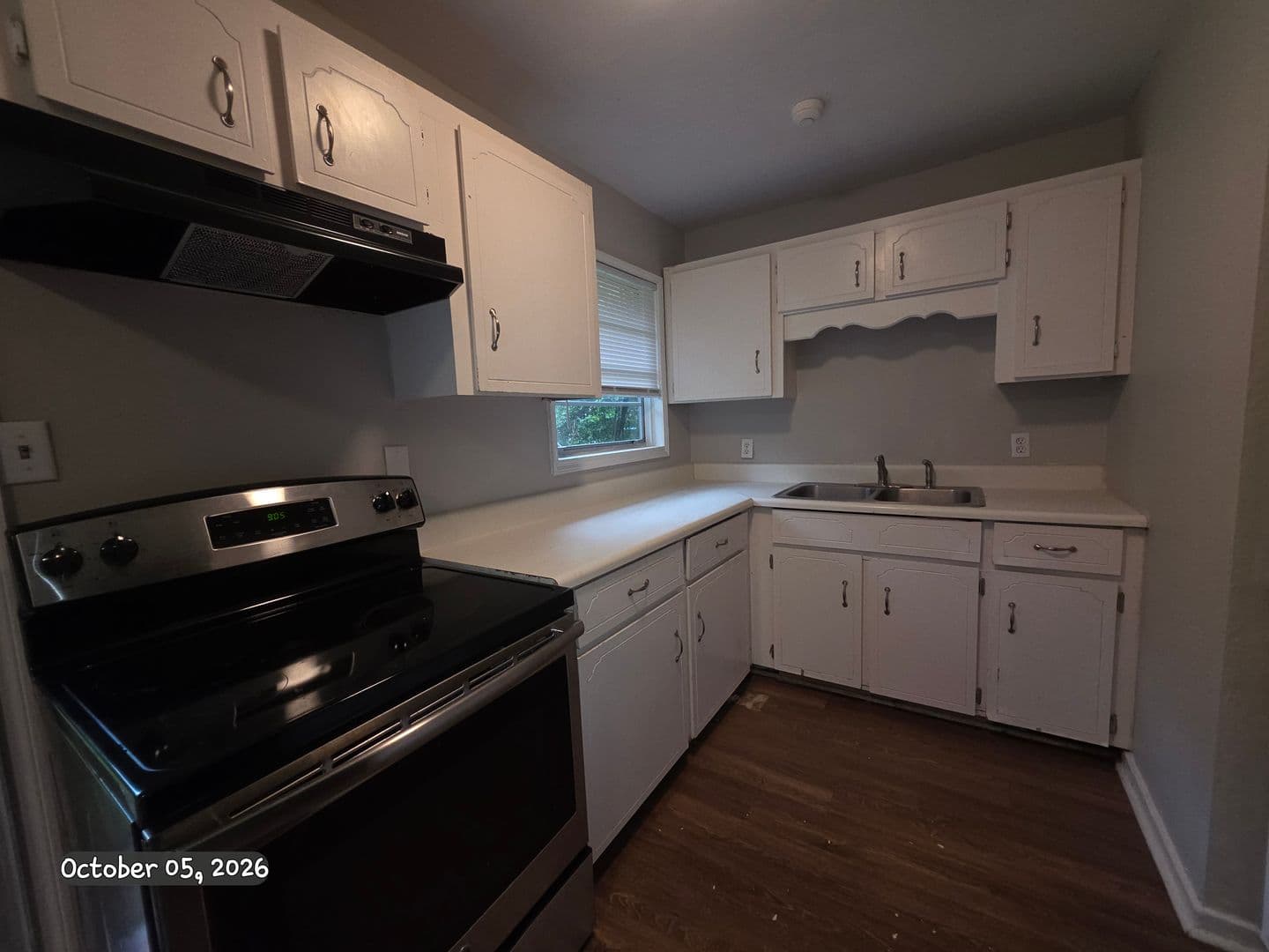 Savannah House: 2225 Vicksburg Dr.