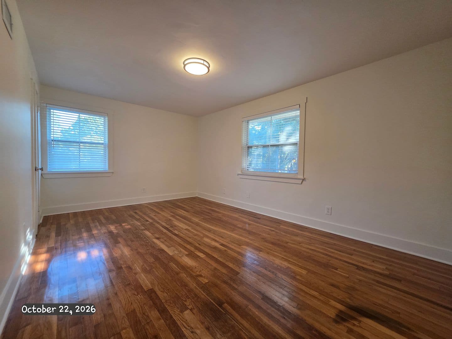 Savannah Apartment: 3601 Bull St