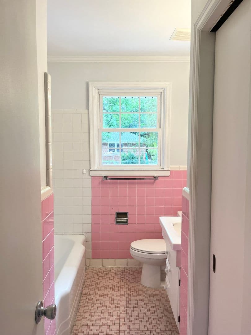 Pooler House: 116 Symons Street
