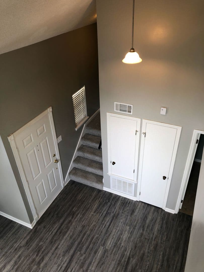 Savannah House: 118 Holland Park Circle