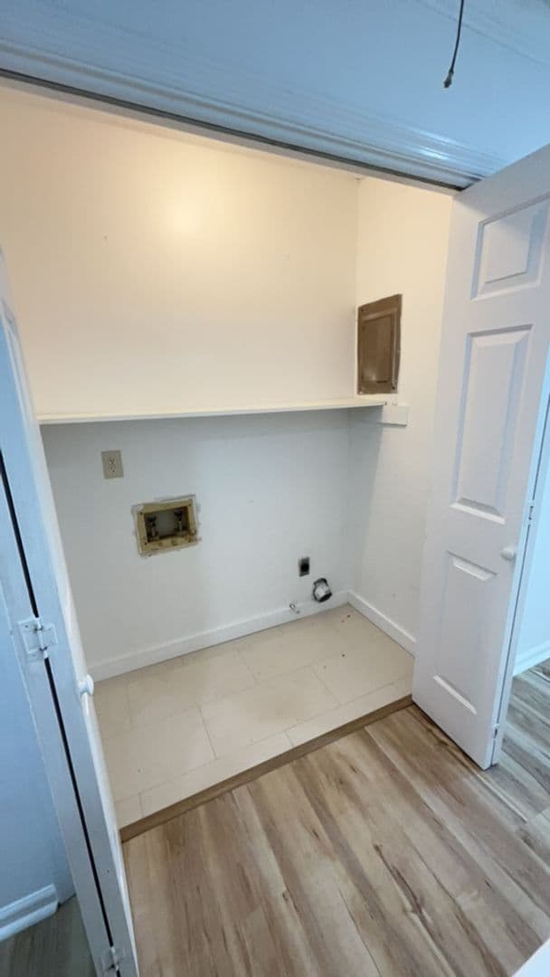 Savannah Townhome: 6501 Habersham Street