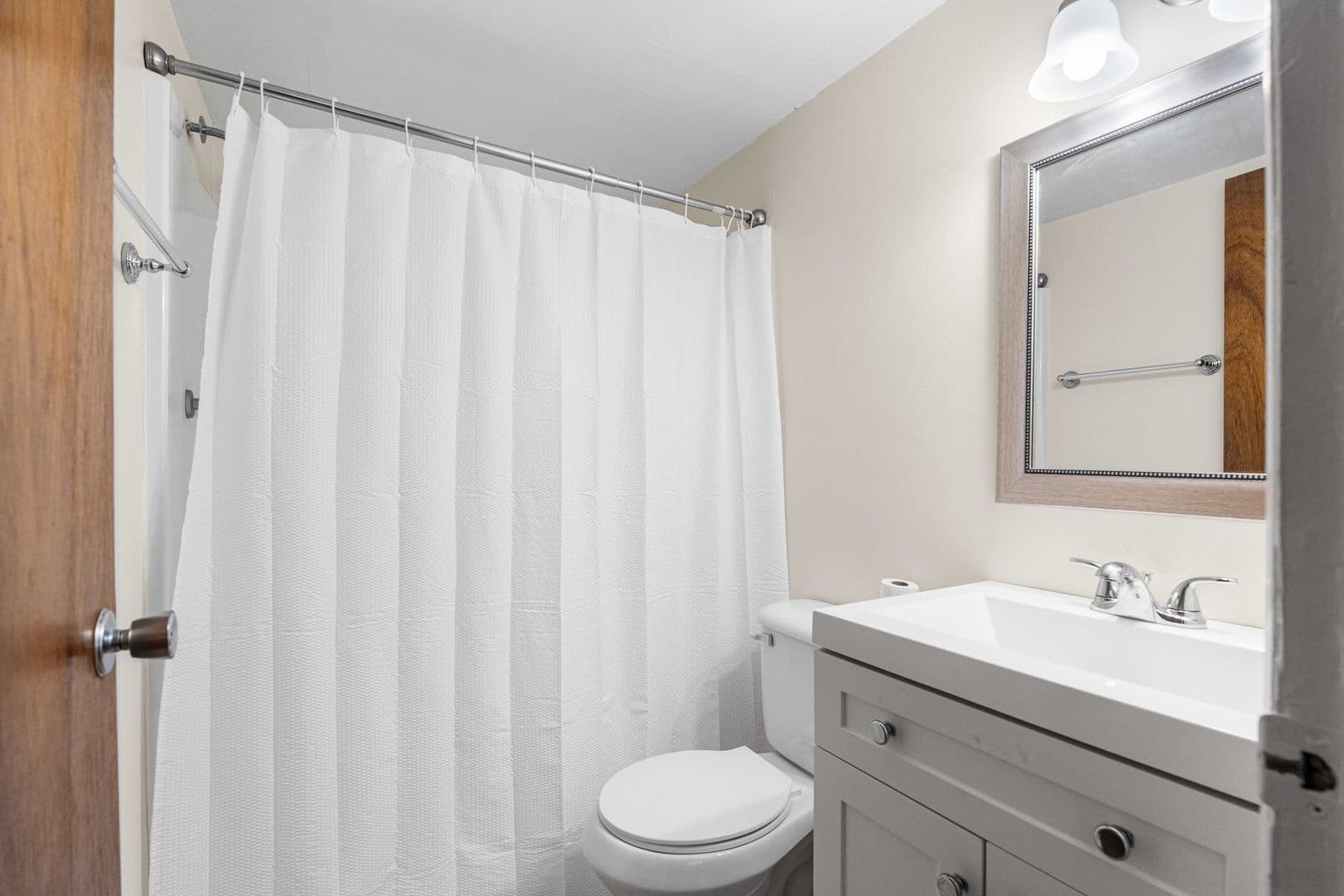Savannah House: 12510 White Bluff Rd