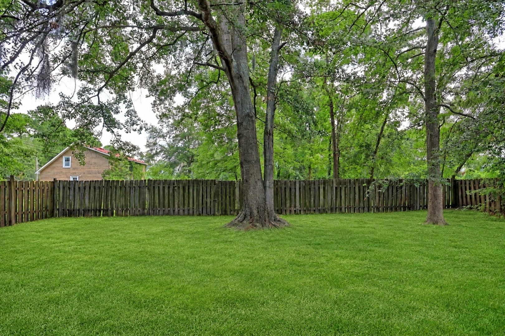Savannah House: 32 Norwood Ct.