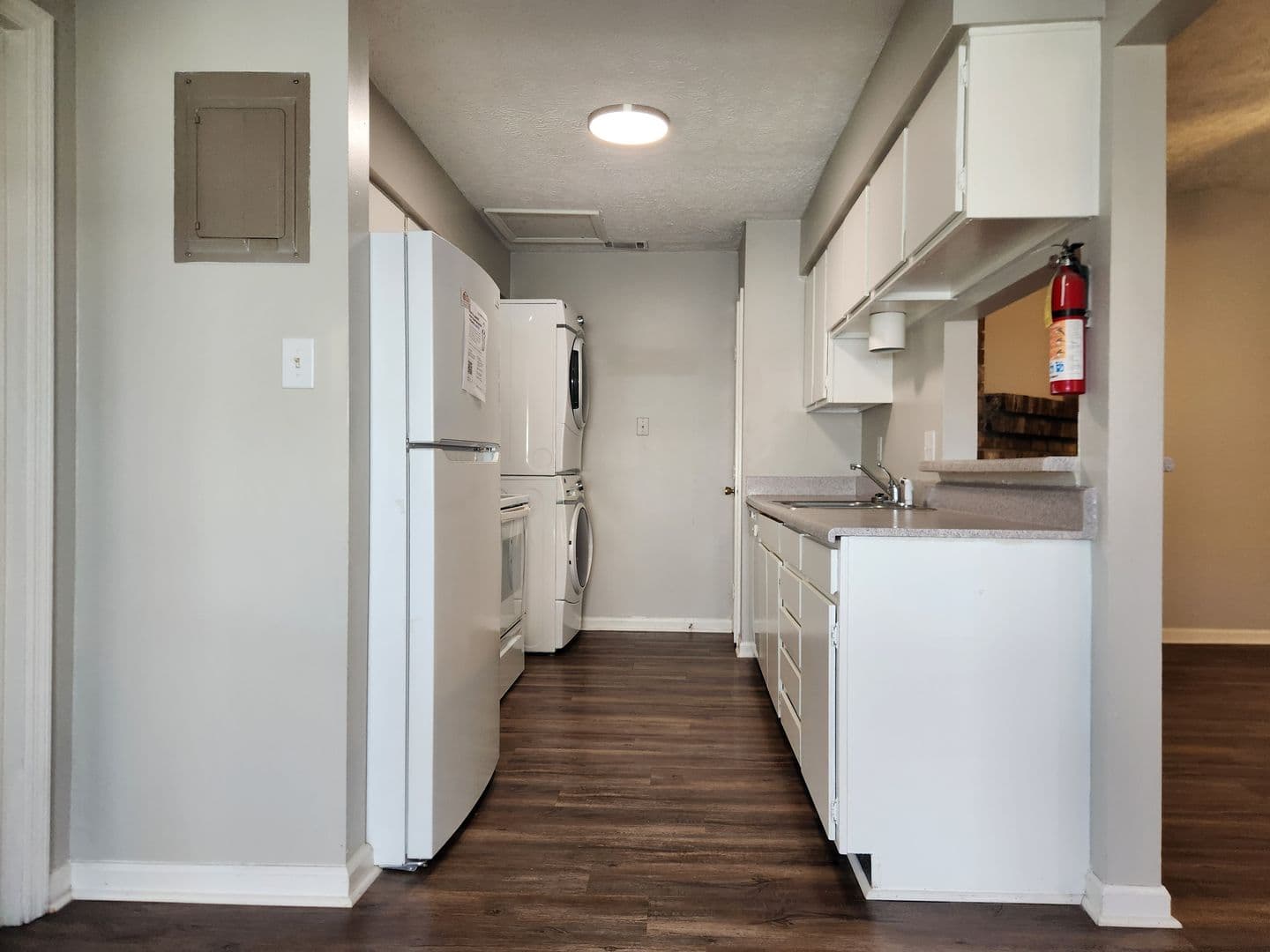 Savannah House: 1211 King George Blvd Unit 14