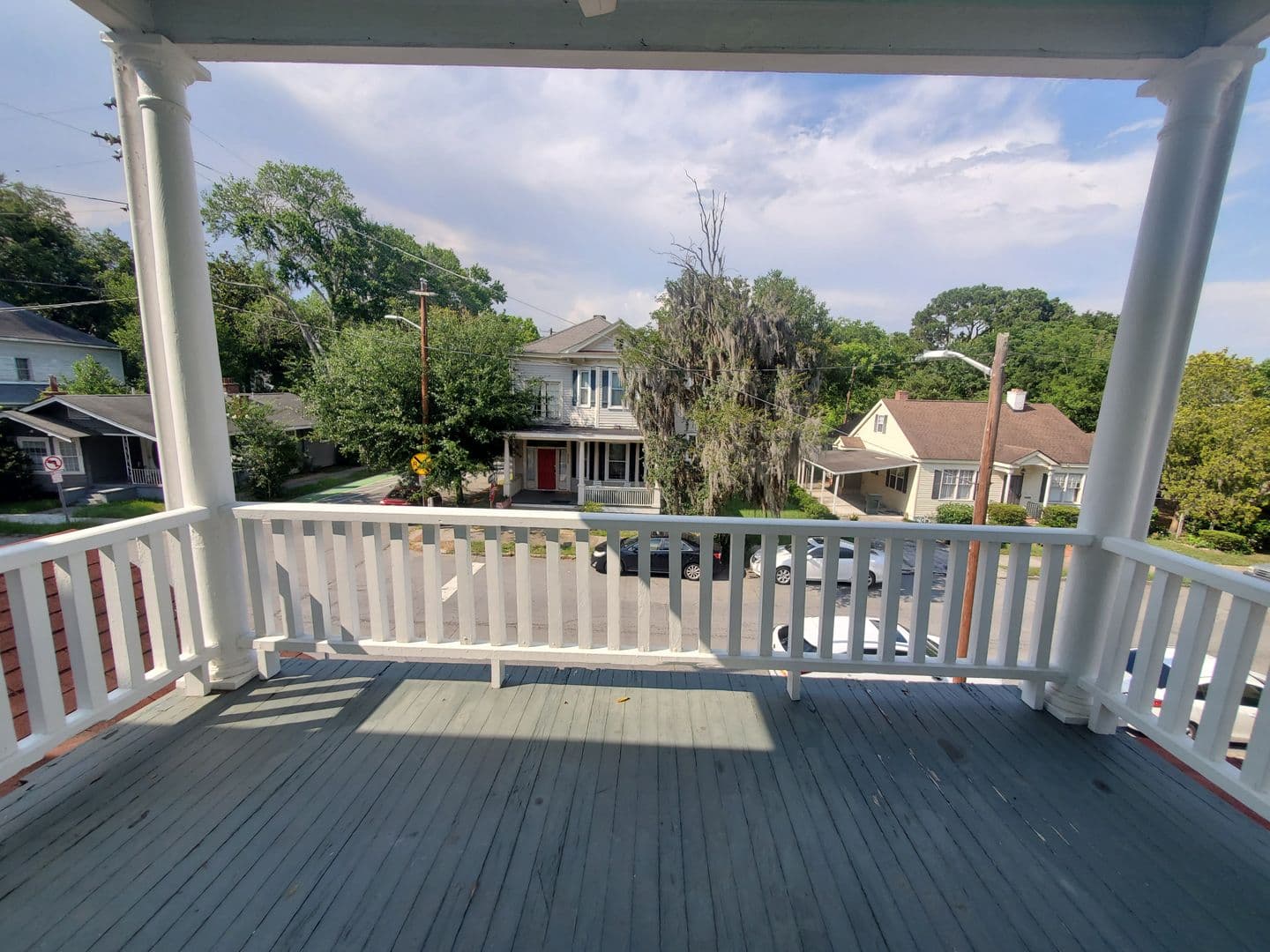 Savannah House: 2402 Lincoln Street