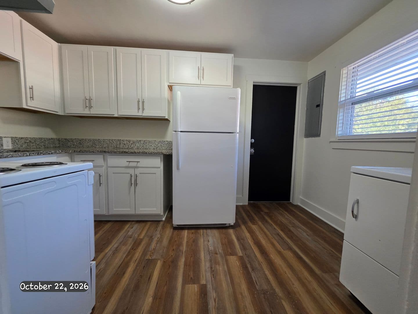 Savannah Apartment: 3601 Bull St