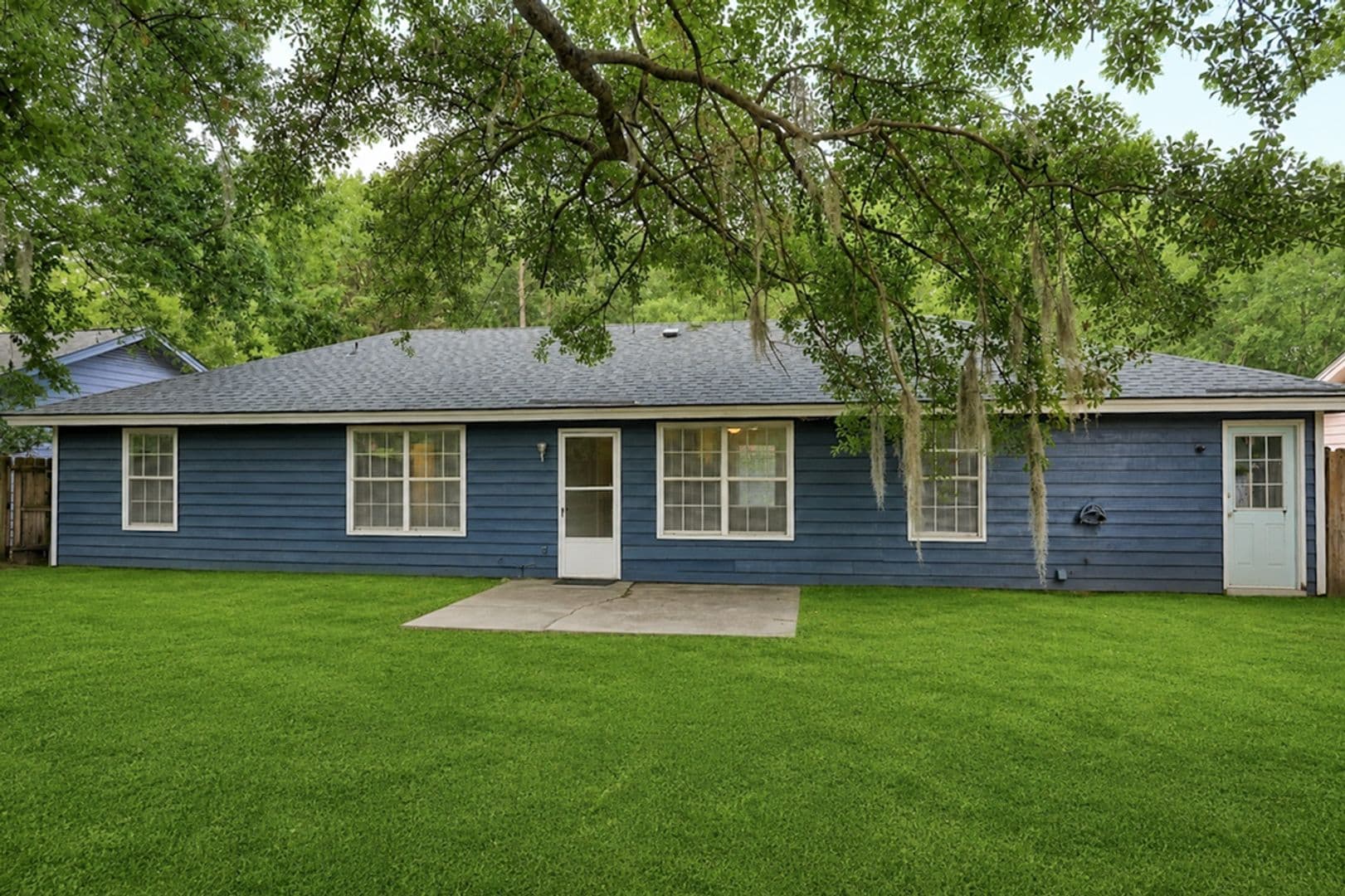 Savannah House: 32 Norwood Ct.