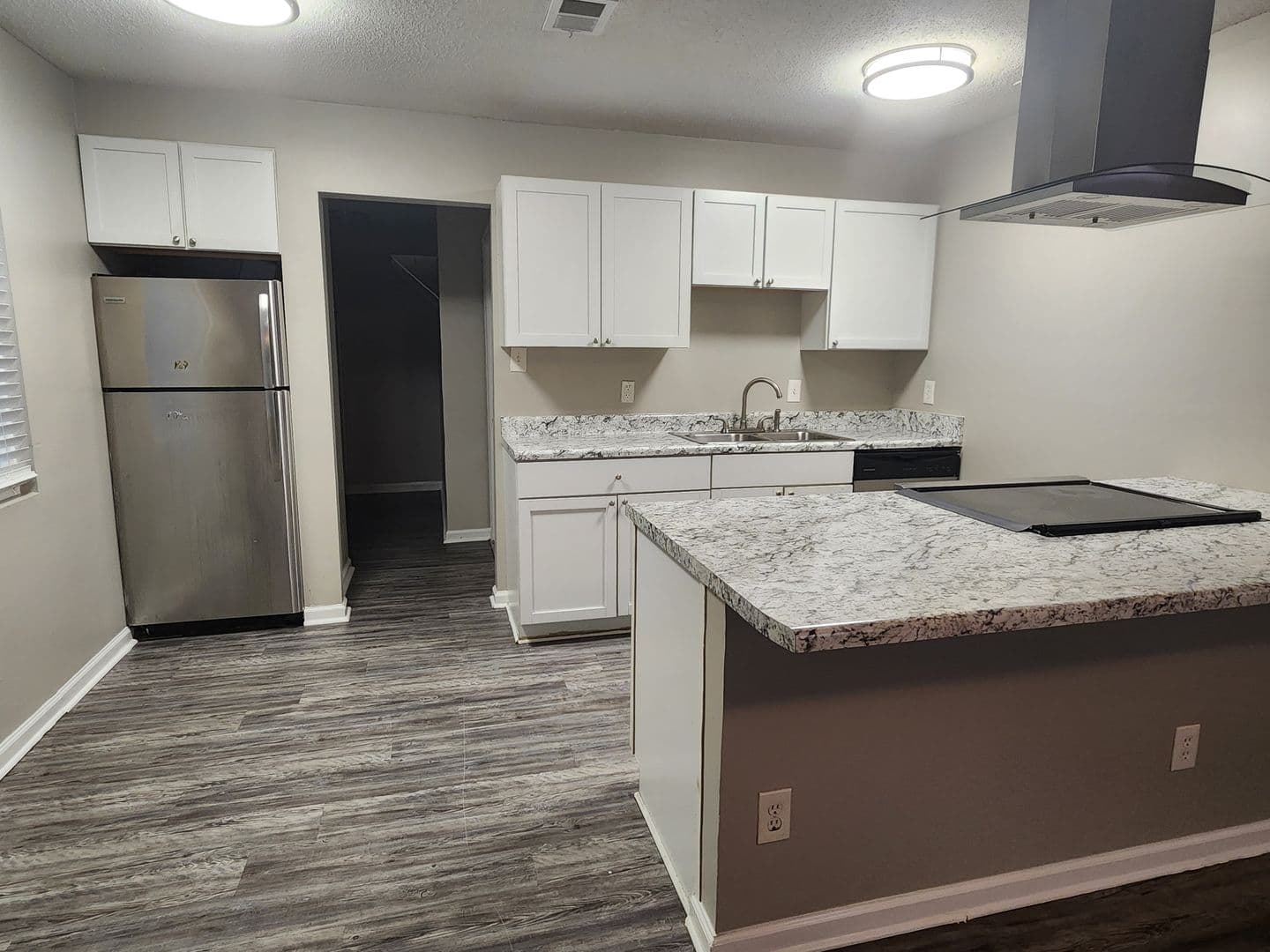 Savannah House: 1325 Whitfield Park Dr.