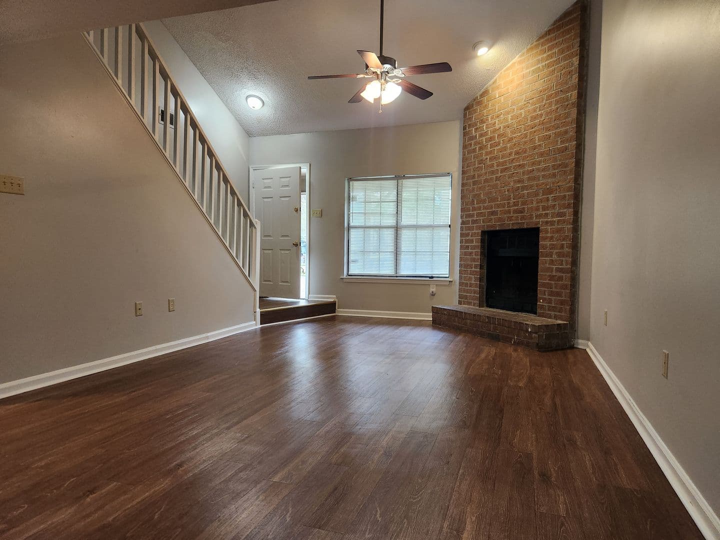 Savannah House: 140 Windmill Lane