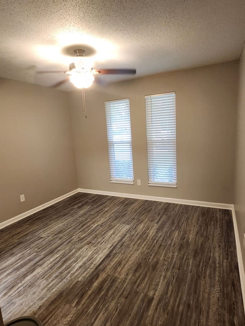 Savannah House: 1325 Whitfield Park Dr.