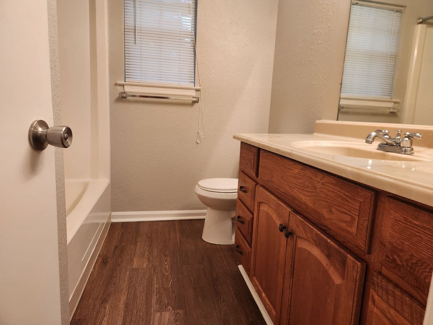 Savannah House: 140 Windmill Lane