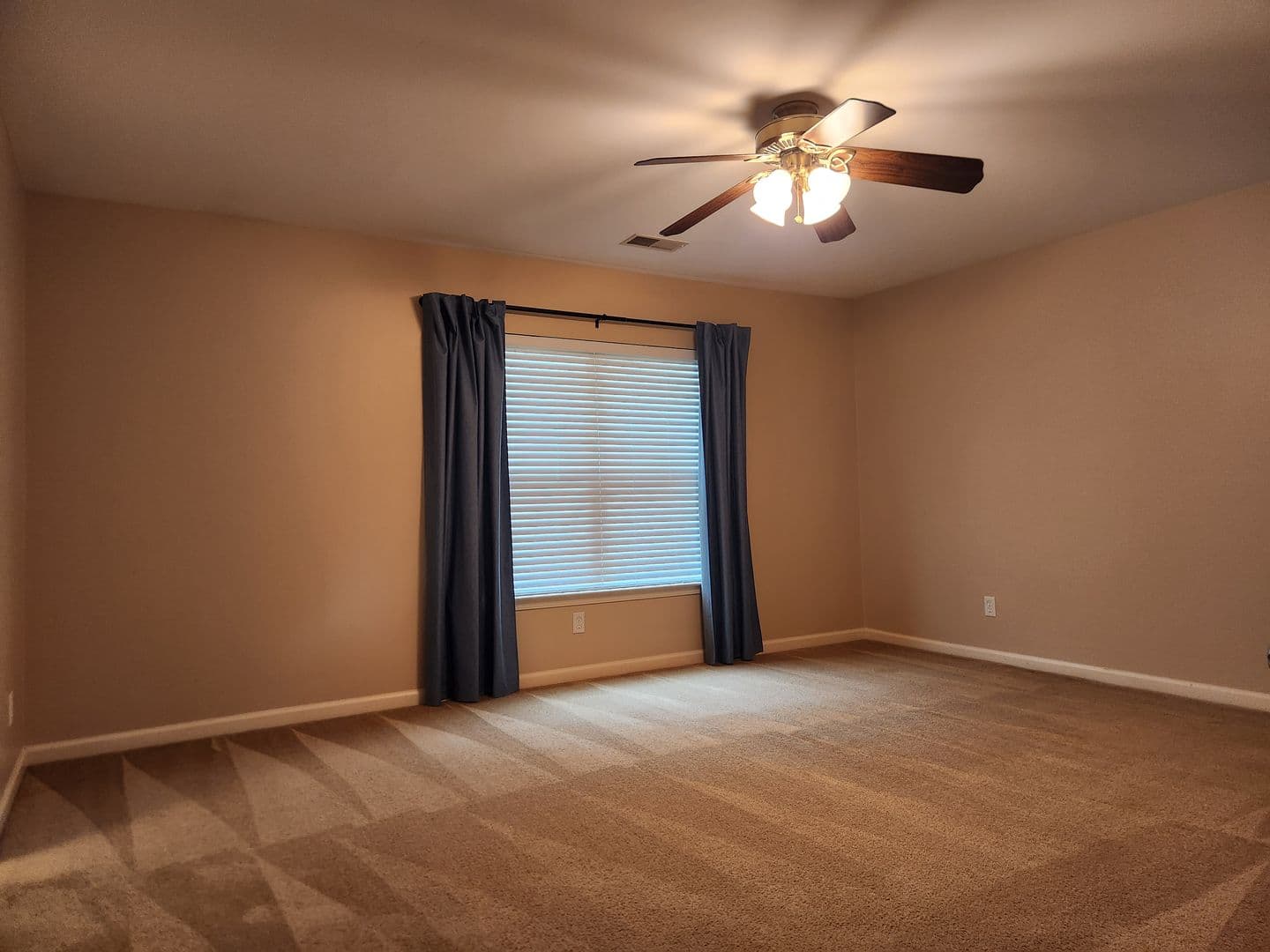 Savannah House: 1 Myrrh Circle