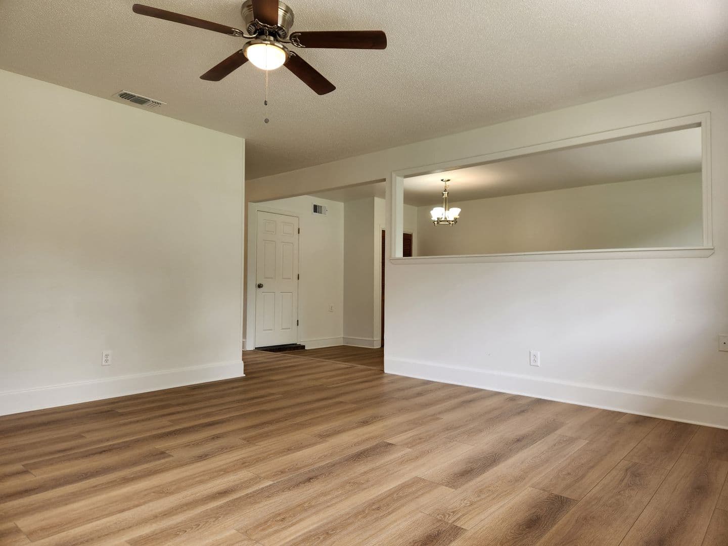 Savannah House: 111 Wassaw Road