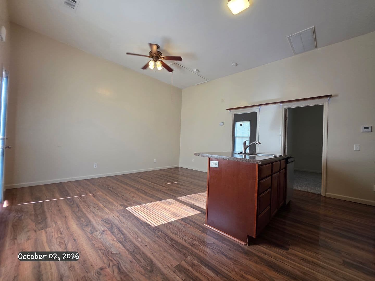 Savannah Apartment: 1102 E. 33rd St