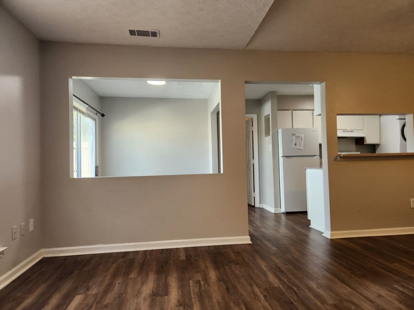 Savannah House: 1211 King George Blvd Unit 14