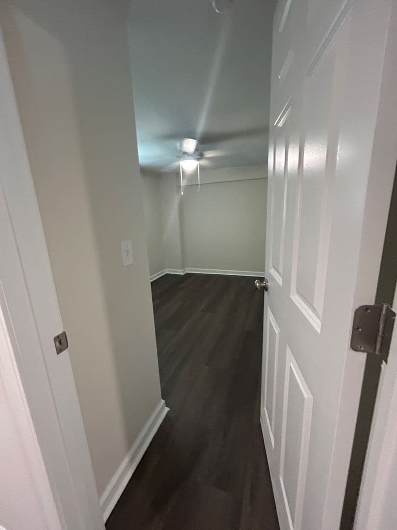 Savannah House: 5308 Jasmine Avenue