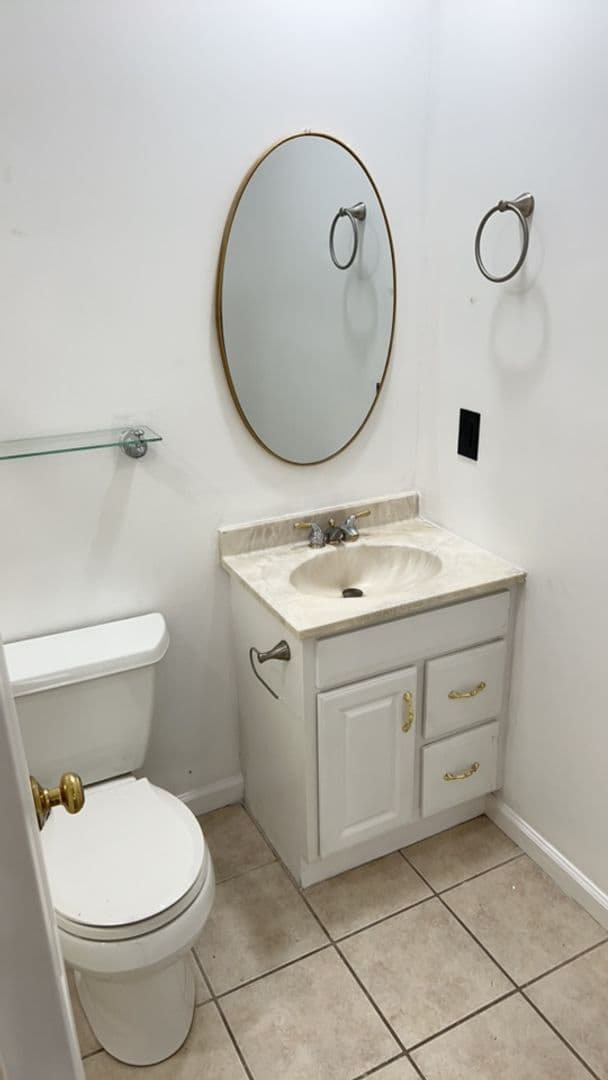 Savannah Townhome: 6501 Habersham Street