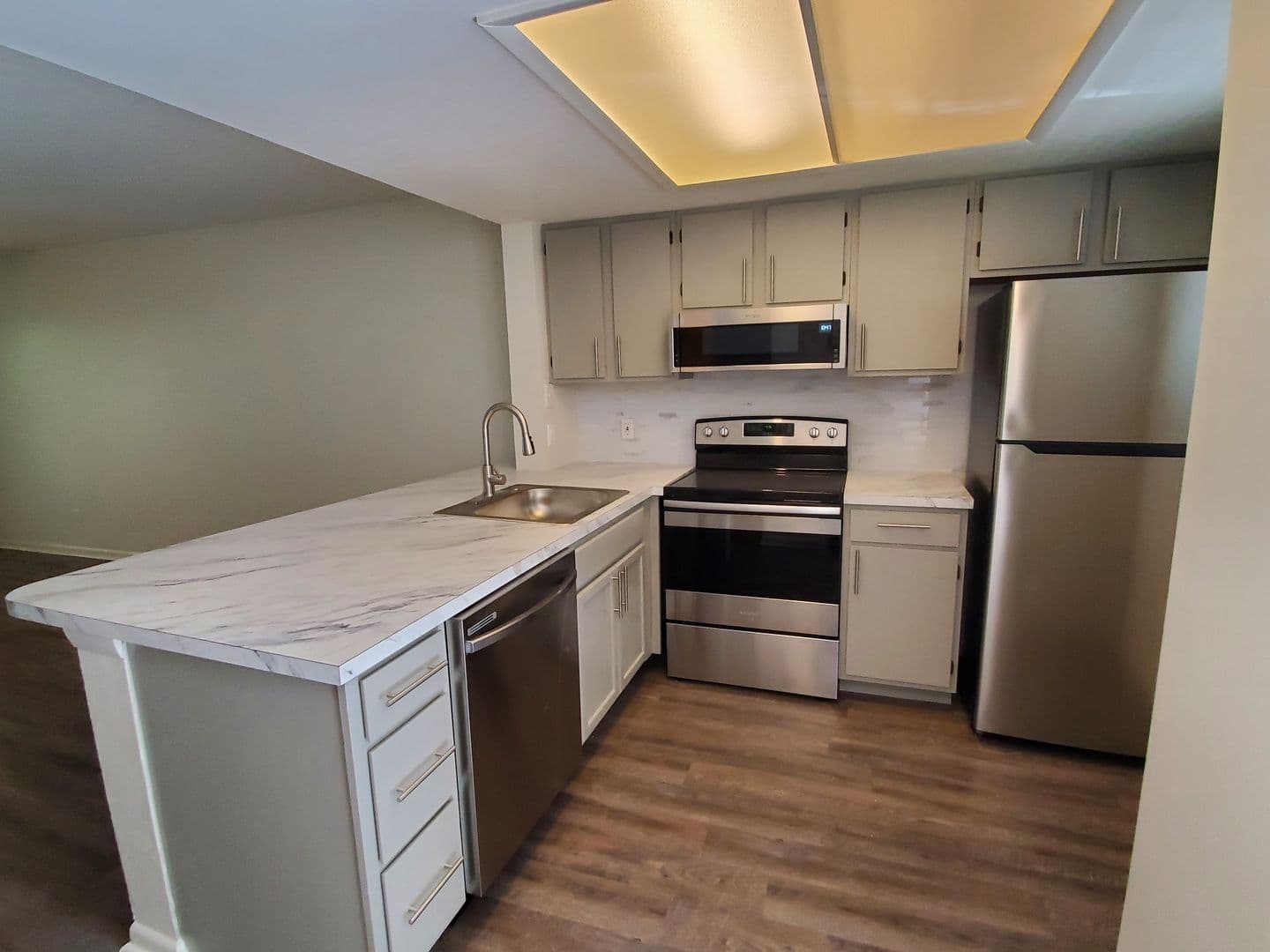 Savannah Condo: 12510 White Bluff Road,