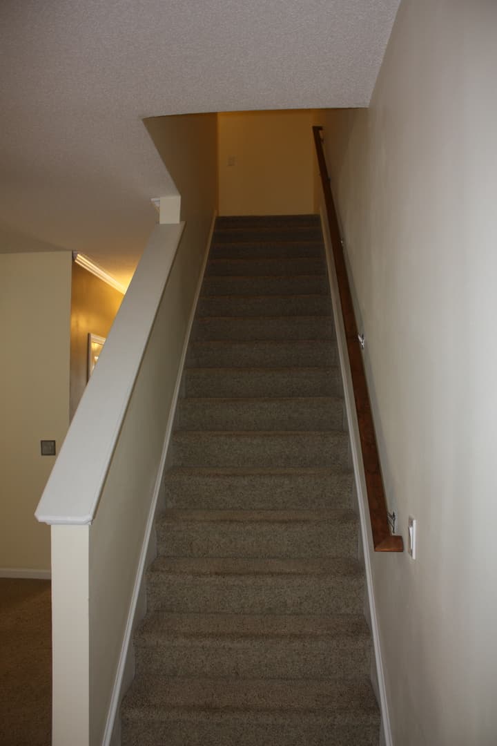Savannah House: 8 Reese Way