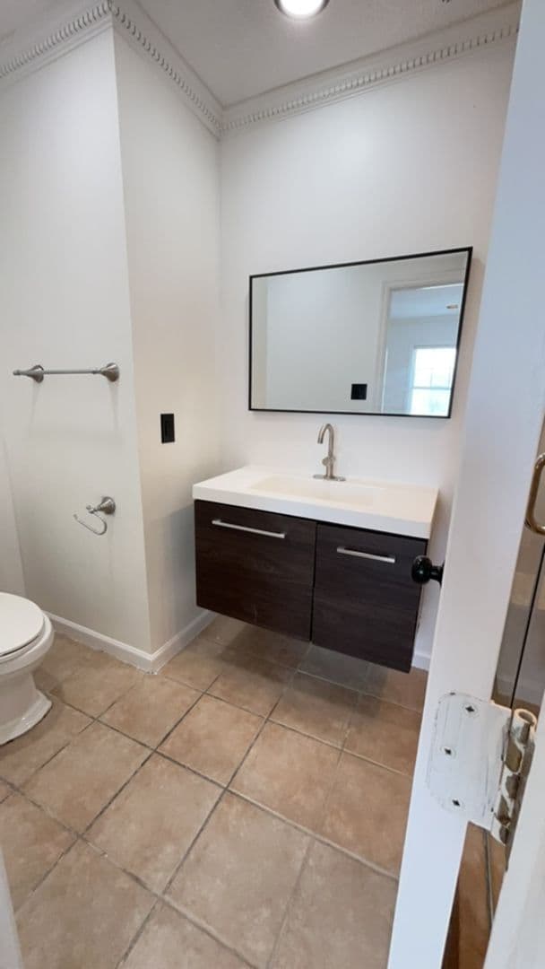 Savannah Townhome: 6501 Habersham Street