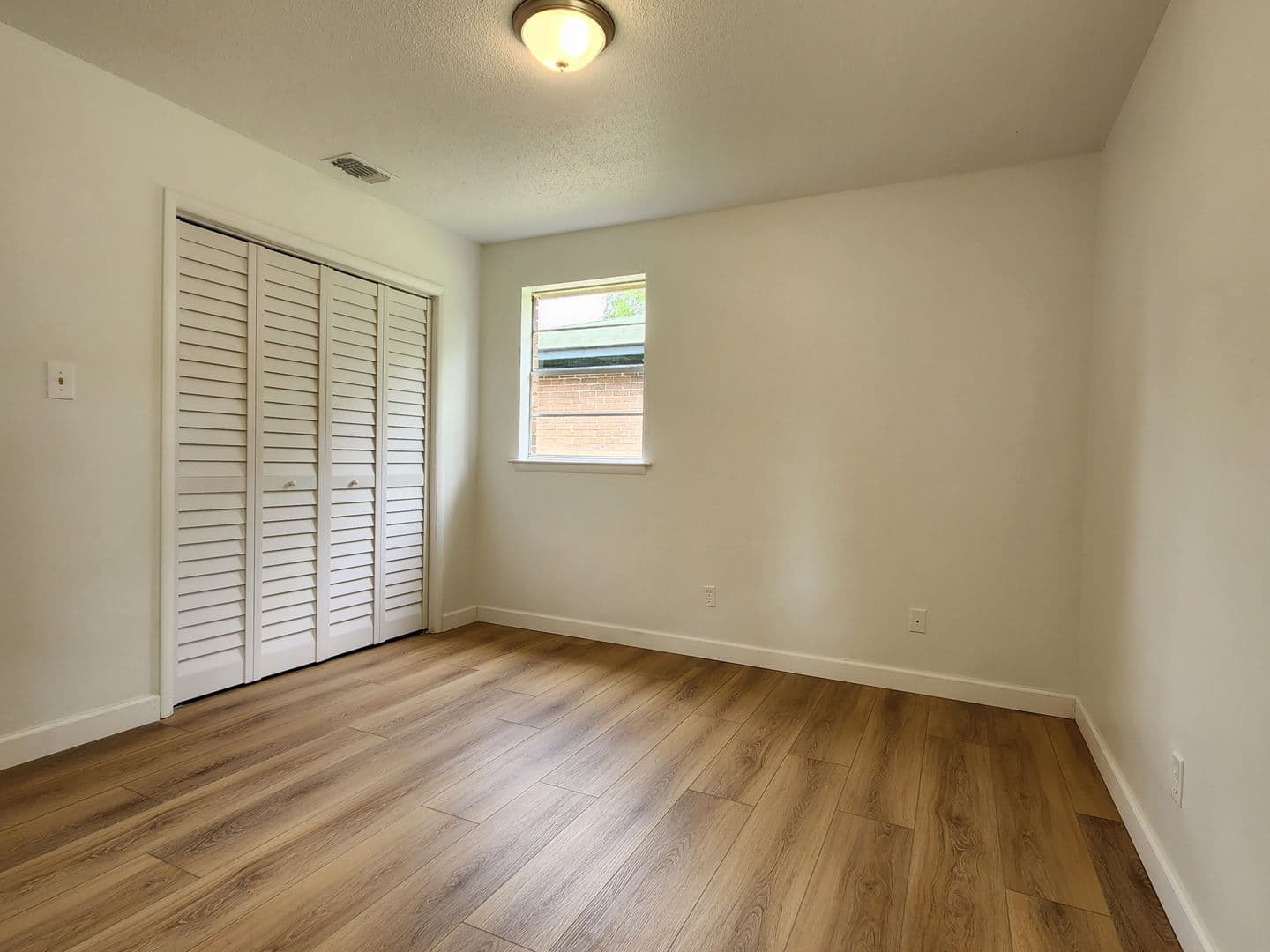 Savannah House: 111 Wassaw Road