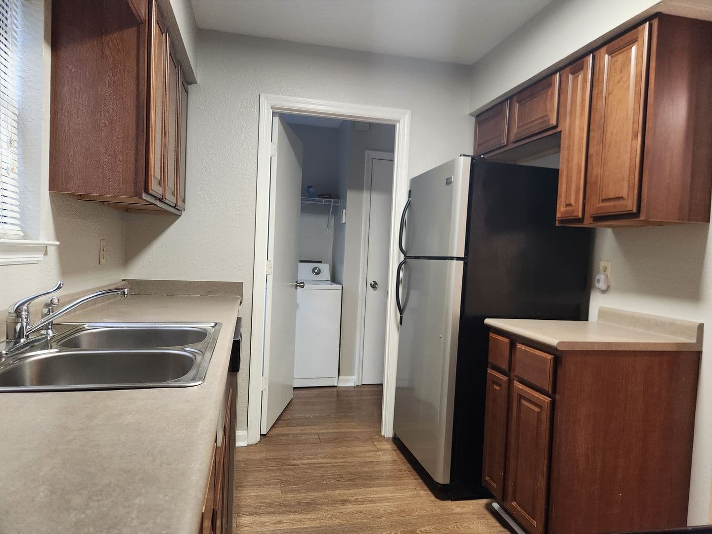 Savannah House: 140 Windmill Lane