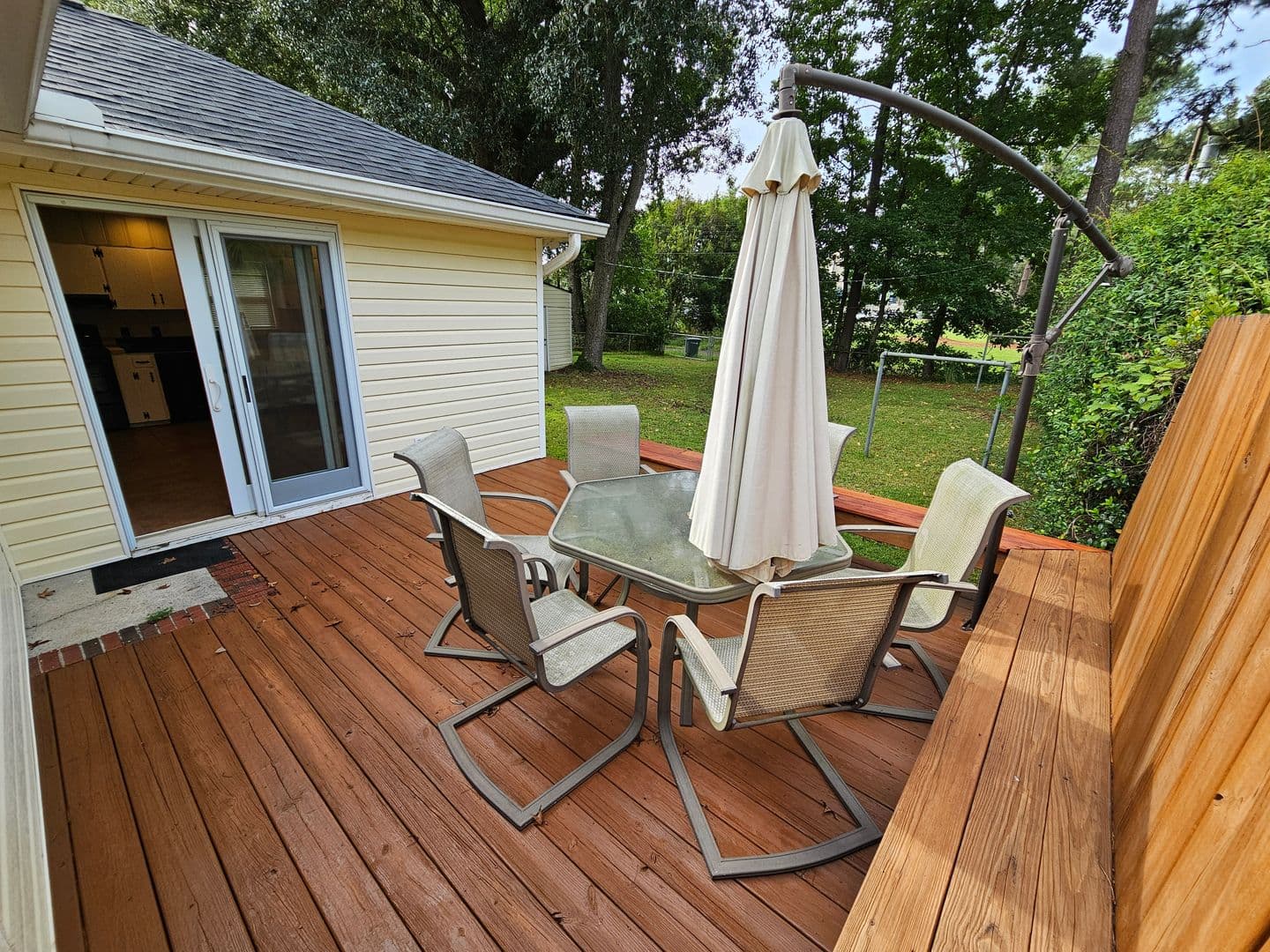 Savannah House: 303 Brandywine Rd
