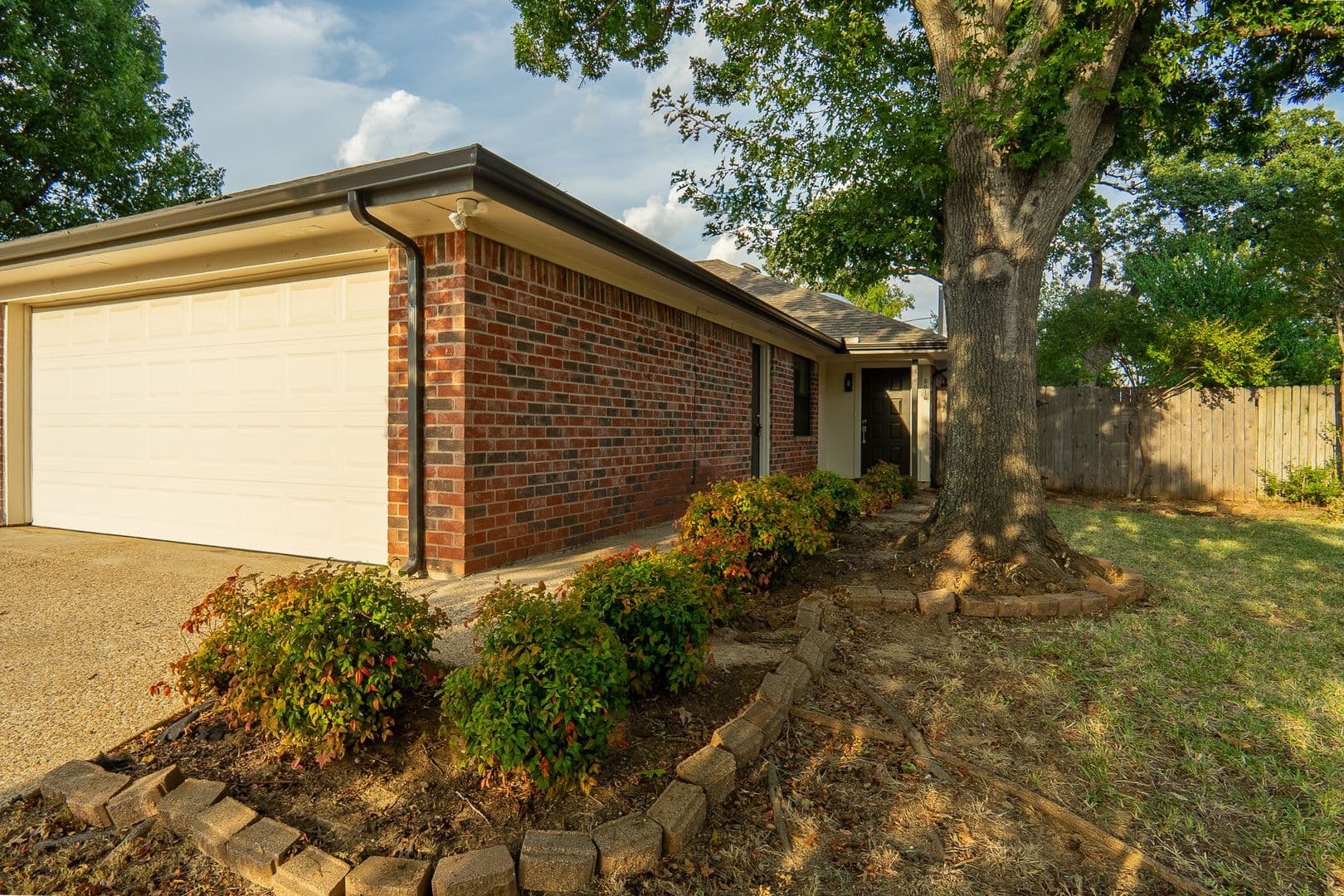 North Richland Hills Multiplex: 6616 Parkview Lane