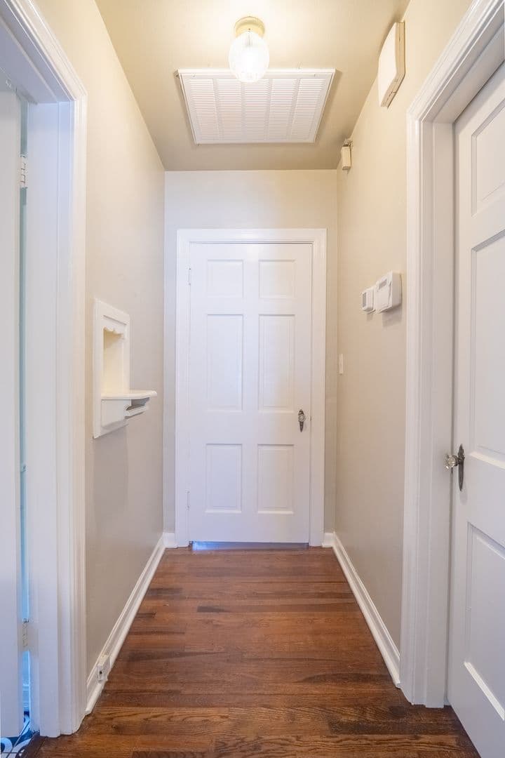 Fort Worth Apartment: 3245 8th Avenue & 1558 W Shaw Dr