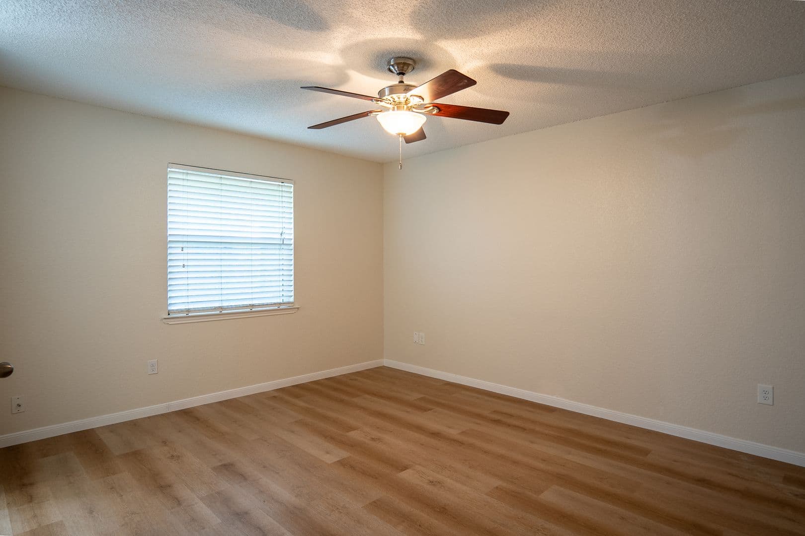North Richland Hills Multiplex: 6616 Parkview Lane